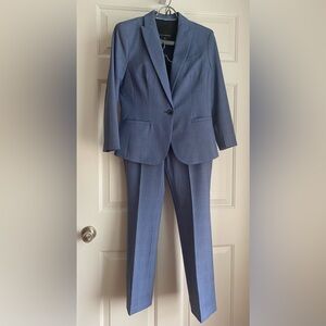 Like-New Pants Suit